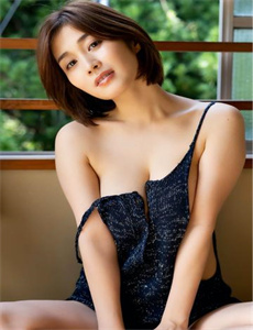 大叔免费观看高清电影-00后女生全祼一点不剩