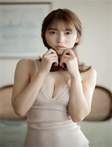 潘金莲艳乳1一5-老师把我抱到办公室揉我胸