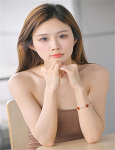 人妻无奈被迫屈辱1-9-图书馆的女朋友动漫