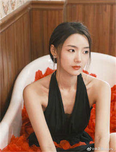 亚洲 综合 校园 欧美 制服-迈开腿让摸摸你的小扇贝